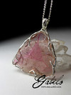 Pendant with a slice of pink tourmaline
