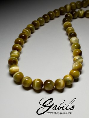Beads from the tiger's eye