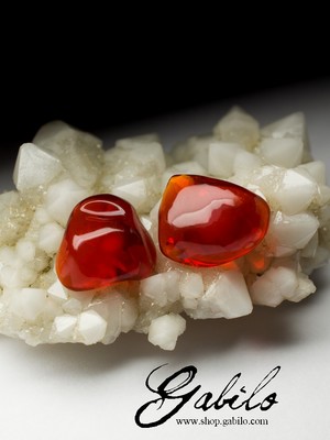 Fiery Mexican opals 11 carats