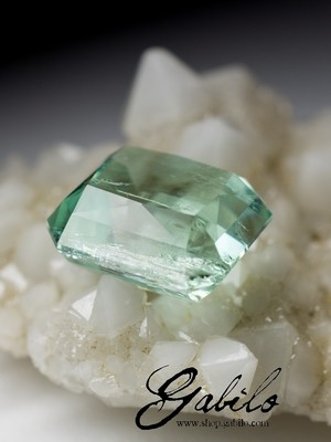 Green beryl 8.90 carat