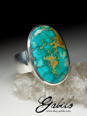 Ring with Iranian turquoise