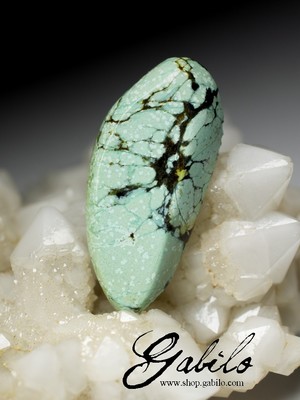 Insertion of turquoise 4.20 carat