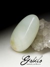 White jade stone 70.5 carat