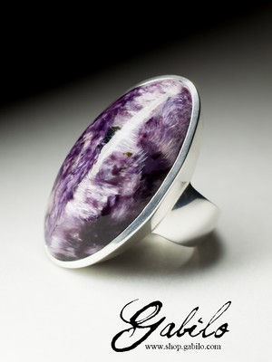 Large ring with charoite