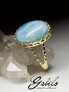 Ring with a larimar in gold