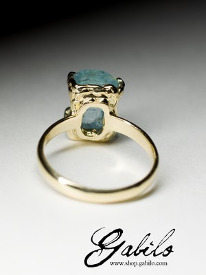 Aquamarine crystal gold ring