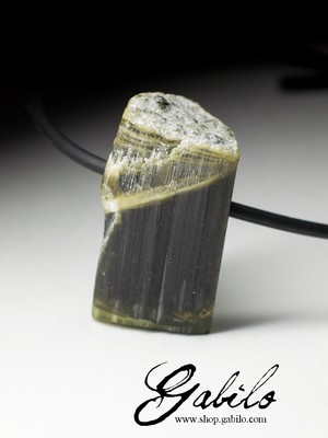 Crystal of tourmaline on rubber