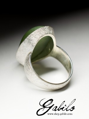 Men's ring with nephrite 