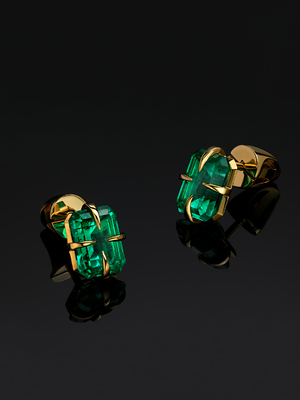 Colombian Emerald gold earring