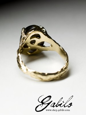 Labradorite gold ring