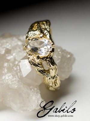 Rock Crystal Gold Ring with gem report MSU