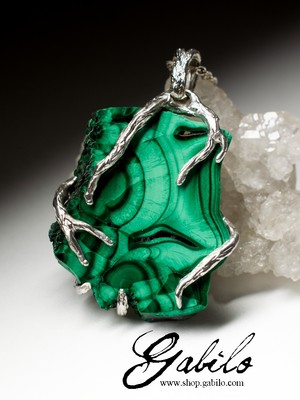 Silver pendant with Ural malachite