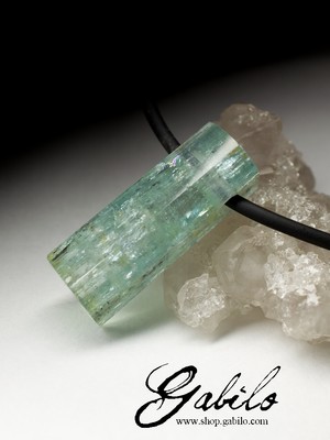 Male pendant with aquamarine on rubber