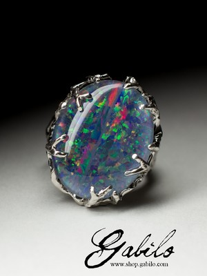 Ring with opal triplet in silver