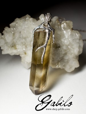 Pendant with citrine crystal in silver