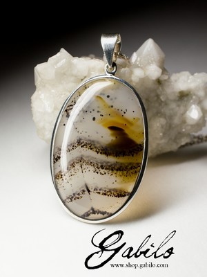Large pendant with moss agate in silver