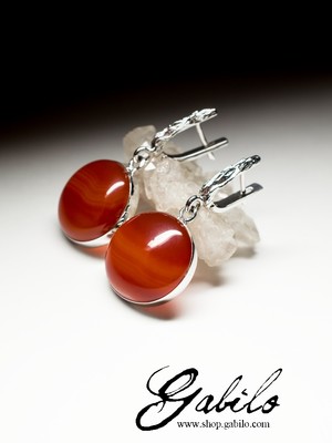 Silver earrings with cornelian