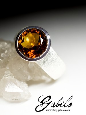 Silver ring with citrine