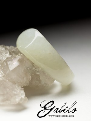 One-piece white jade ring