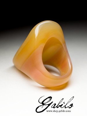 Large ring of solid carnelian
