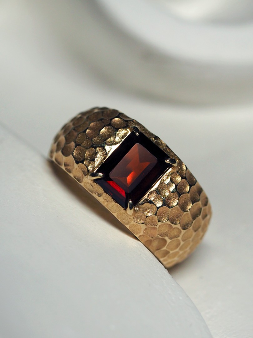 almadine garnet gold ring