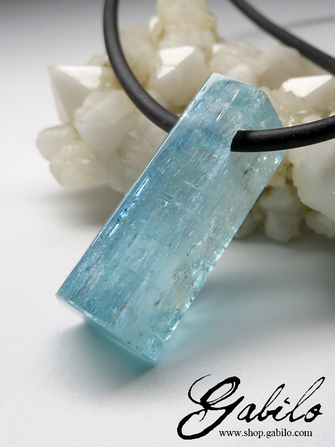 GEMPIRES NATURE’S TREASURE Gempires Natural Aquamarine Crystal  Necklace, Choker India | Ubuy