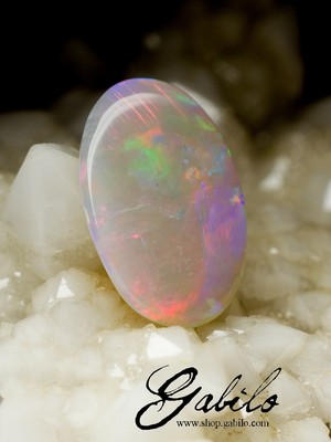 Australian opal 10x15 oval 3.95 carat